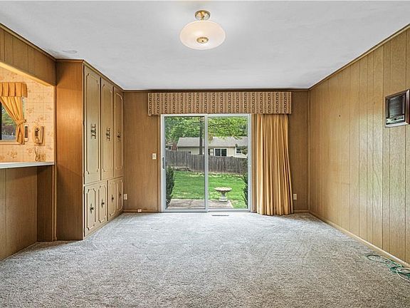 2nd image of 6008 W 88th Ter