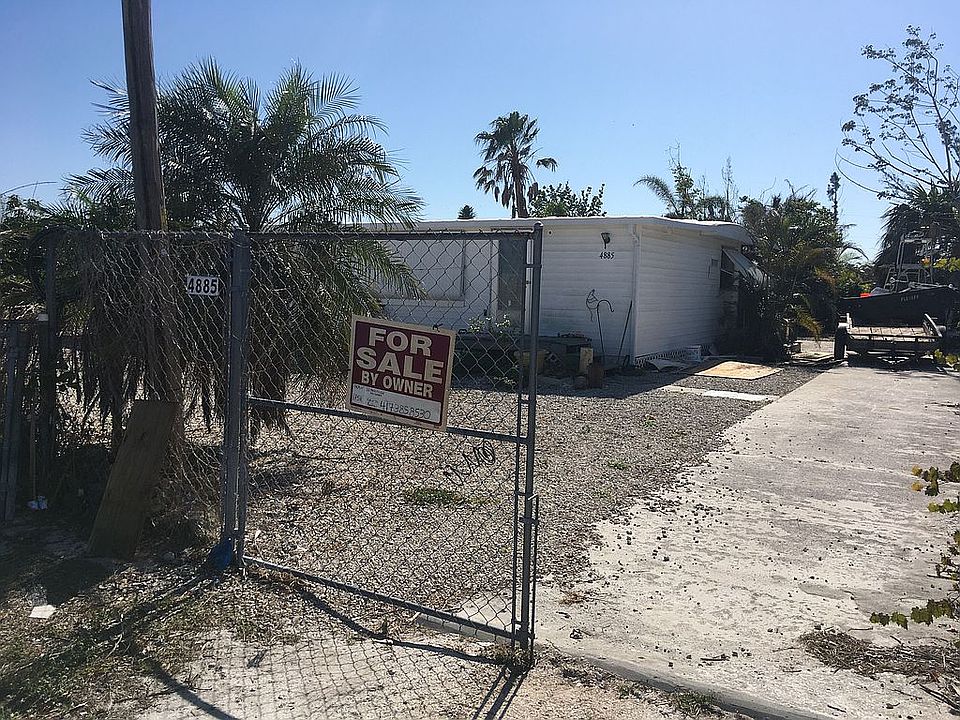 1st image of 4885 Sandpiper Dr