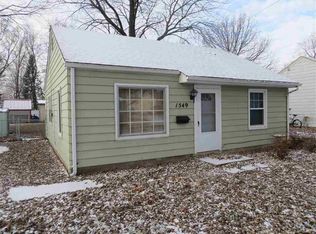 1549 Pulaski St, Lincoln, IL 62656