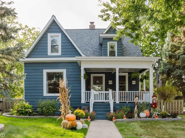 202 S 9th St, Saint Clair, MI 48079