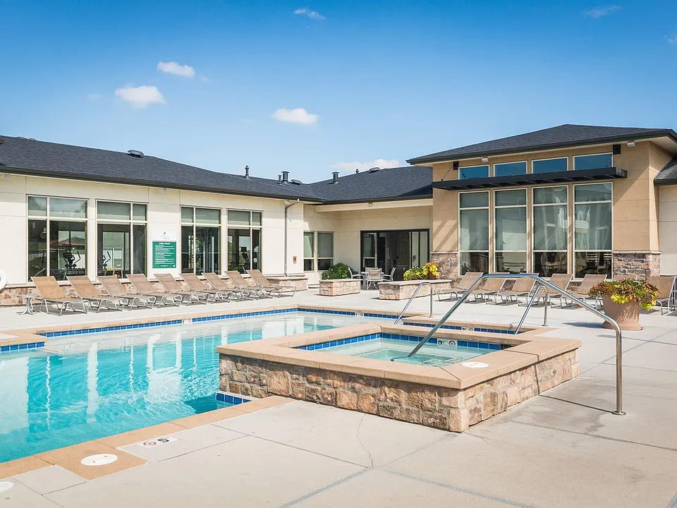 Arterra Place Apartments