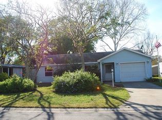 1814 E Schwartz Blvd, Lady Lake, FL 32159