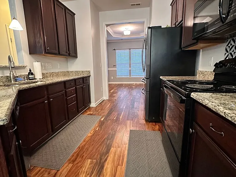 253 Horizon Cir — Photo 11