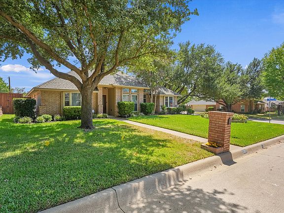 4th image of 5301 Bugle Ln