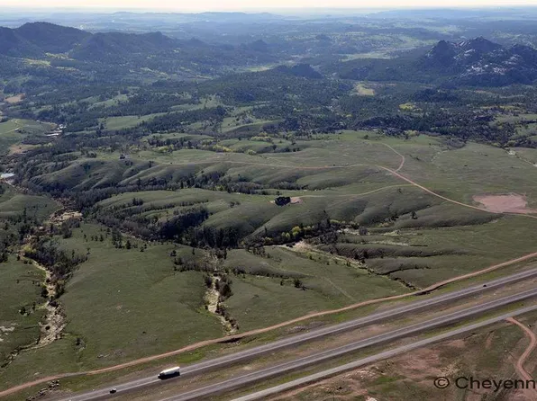 87 Bitterroot Rd, Laramie, WY 82070