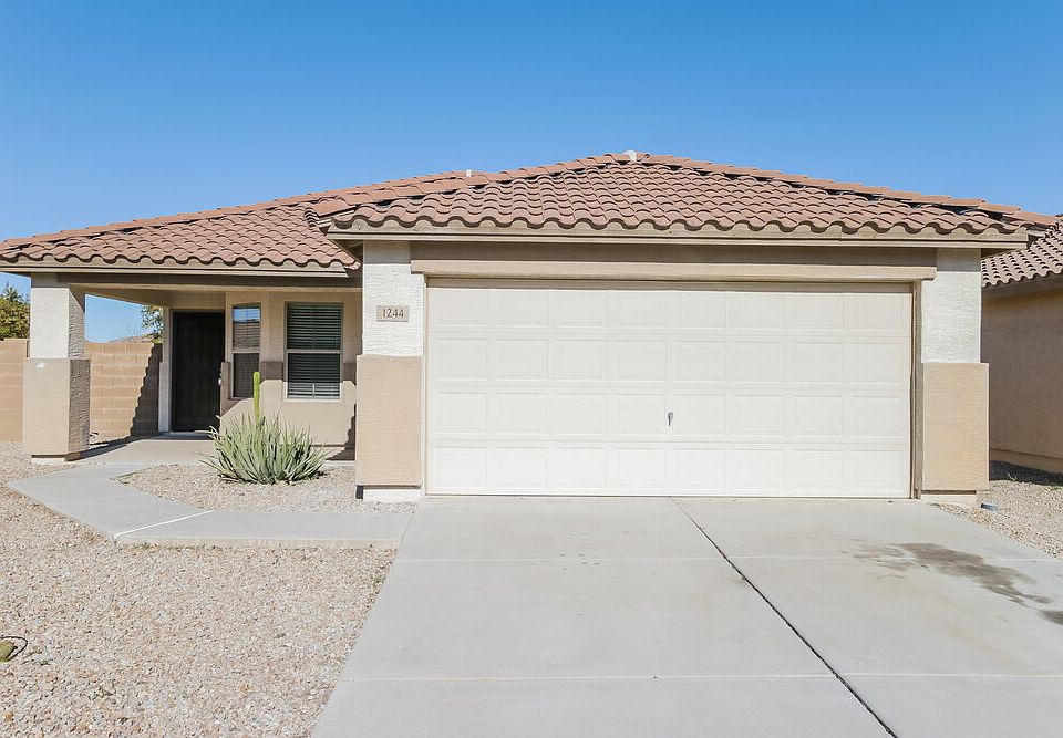 1st image of 1244 W Mesquite Tree Ln