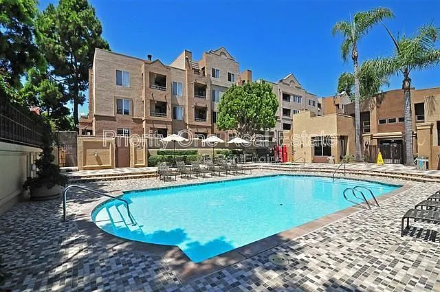 8889 Caminito Plaza Centro #7339 — Photo 3