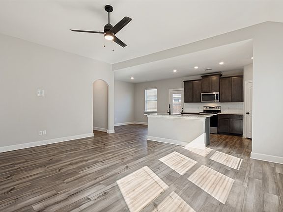 3rd image of 7609 Duck Bay Rd