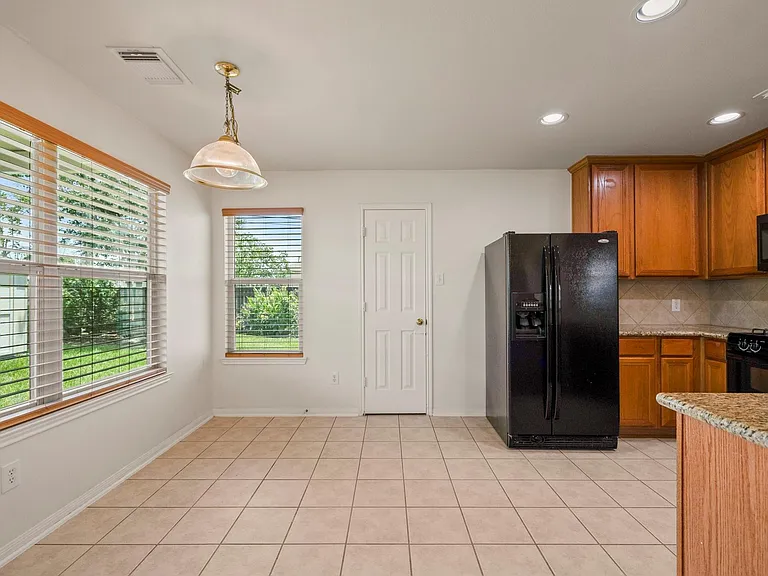 12202 Mardi Gras Dr — Photo 11