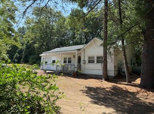 769 Clintonville Rd, Peru, NY 12972