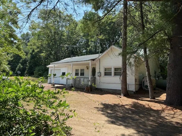 769 Clintonville Rd, Peru, NY 12972