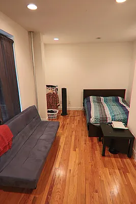 Rented by PMG Real Estate  | media 4
