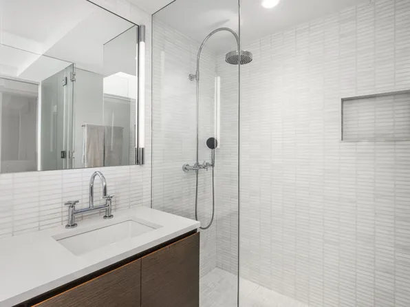 96 Grand Street image 12 of 23