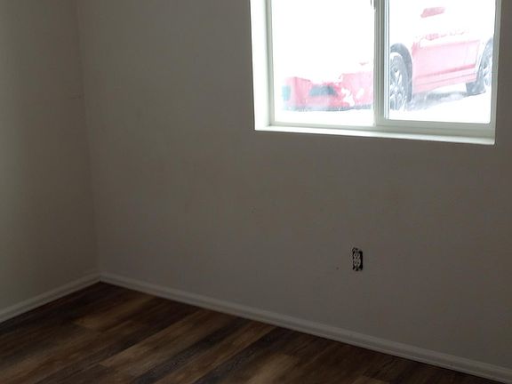 3rd image of 3630 Denver St #3630