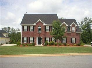 190 Lakeside Trl, Covington, GA 30016