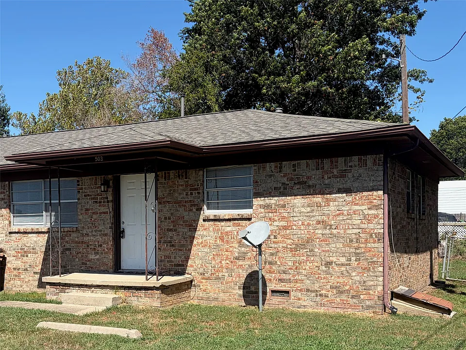 503 E Main St #503