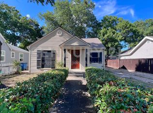 1107 Mountain Lake Rd, Dallas, TX 75224