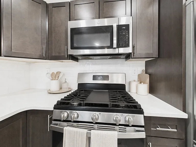 3412 Hamilton St — Photo 8