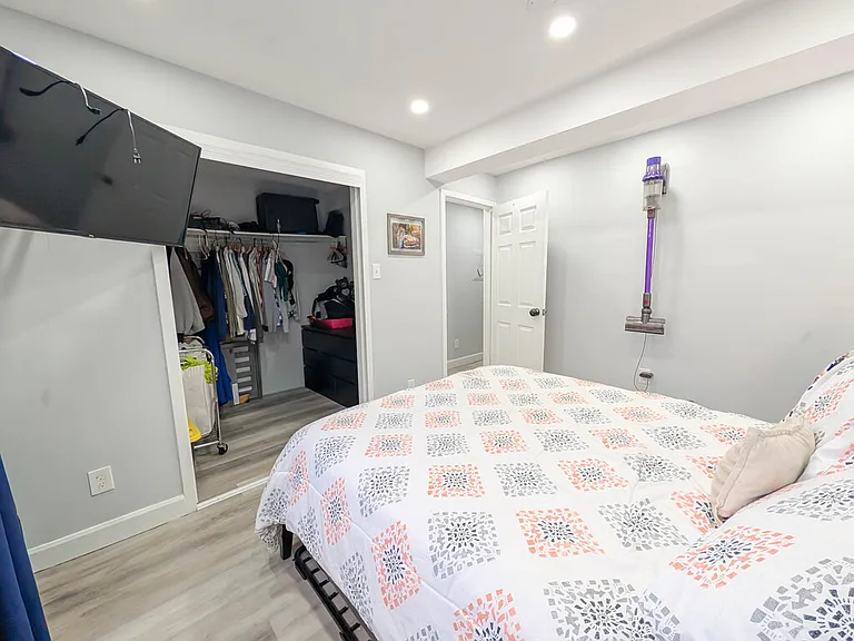 20 Mildred Ave #3 — Photo 12