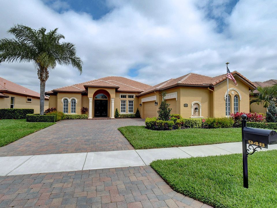 1st image of 948 SW Grand Reserves Blvd