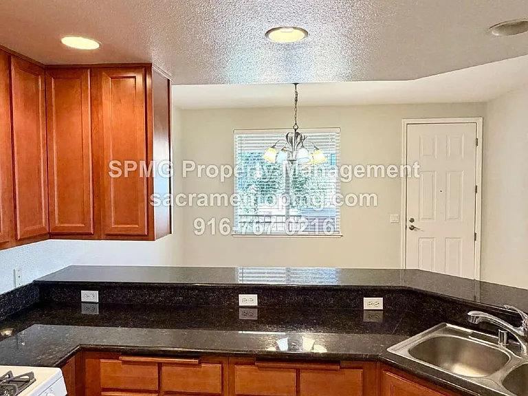 1501 Secret Ravine Pkwy #221 — Photo 8