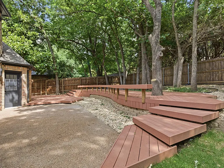 305 W Mill Valley Dr — Photo 36