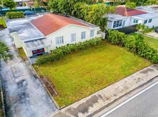 1280 NE 135th St, North Miami, FL 33161
