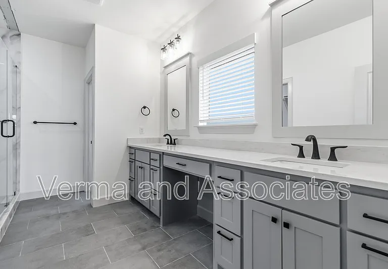 920 Trestle Ln — Photo 28