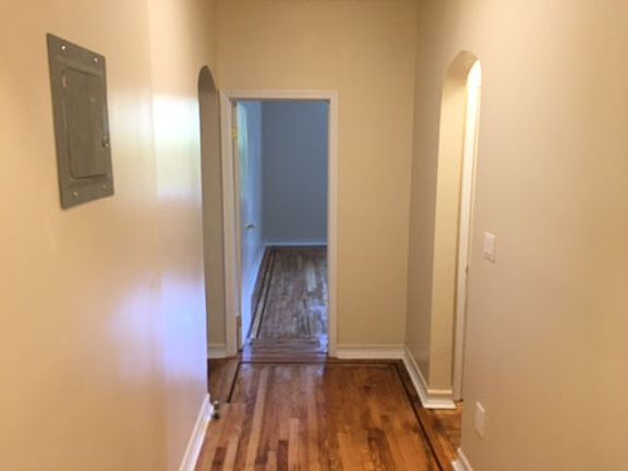 3rd image of 535 Parkside Ave #1OO