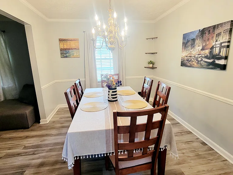 806 Greenwood Dr — Photo 16