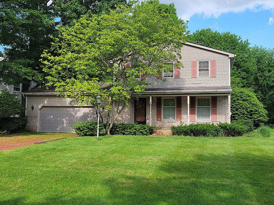 1st image of 8365 Stoney Creek Dr