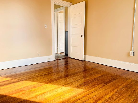 5th image of 179 Ledge St #2L