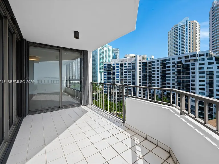 520 Brickell Key Dr #A1206 — Photo 6