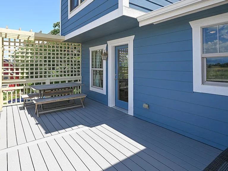 Low maintenance deck, perfect for entertaining