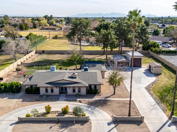 8201 W COUNTRY GABLES Drive, Peoria, AZ 85381