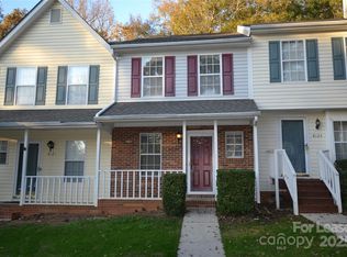 8123 Circle Tree Ln, Charlotte, NC 28277