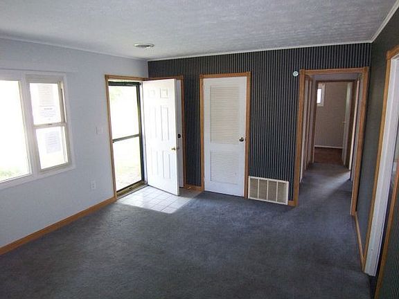 2nd image of 48 N Haven Dr