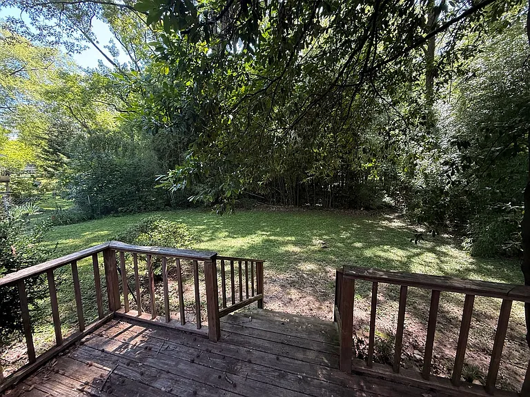 36 Beechwood Dr — Photo 16