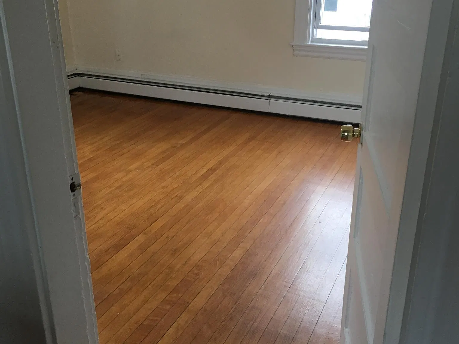 3 bed, $2,300 — Photo 4