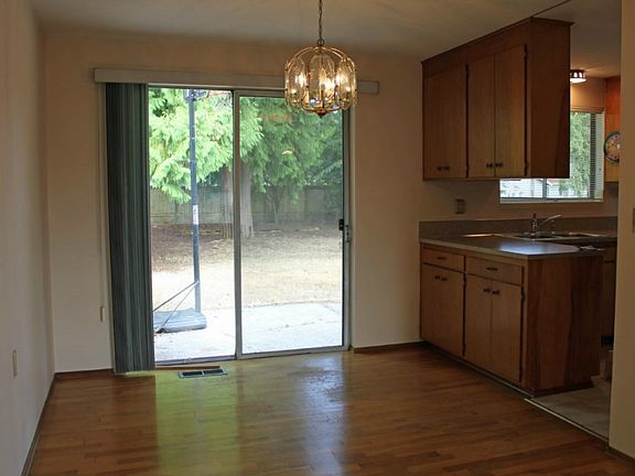 4th image of 14527 28th Ave NE