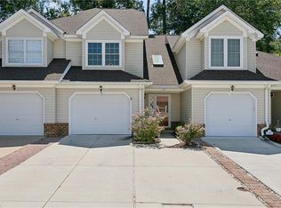 165 Rustling Oak Rdg, Yorktown, VA 23692