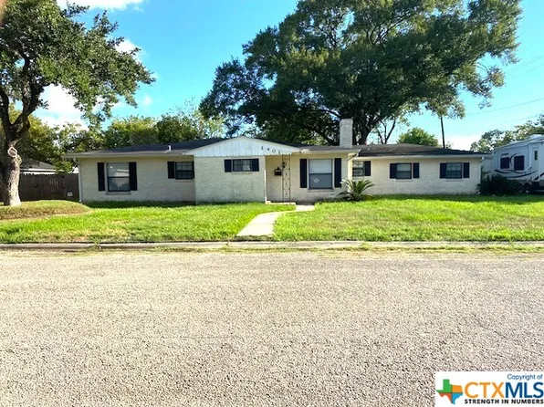 1401 E Park Ave, Victoria, TX 77901