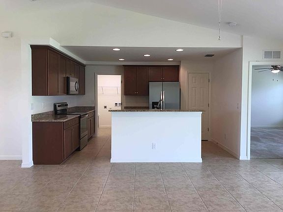 4th image of 2701 NW 5th St