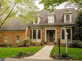 10401 Democracy Ln, Potomac, MD 20854