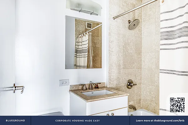 Rented by The Blueground | media 15