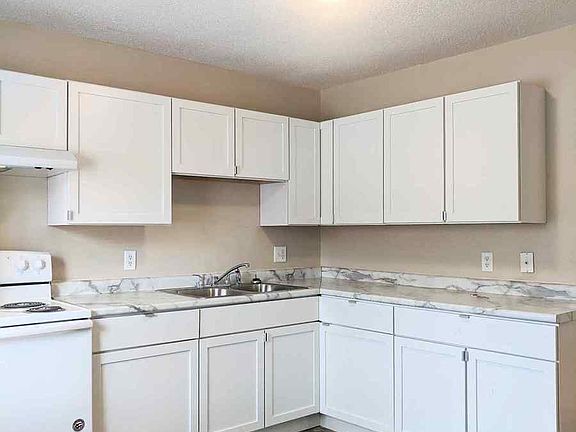2nd image of 1841 Magnolia Ave E #1846-102