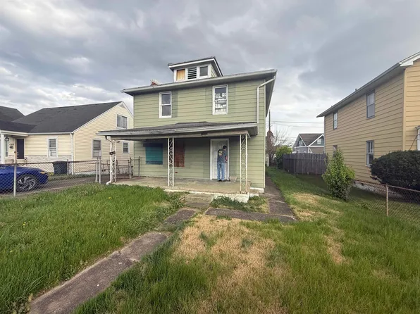 3302 Waverly Rd, Huntington, WV 25704