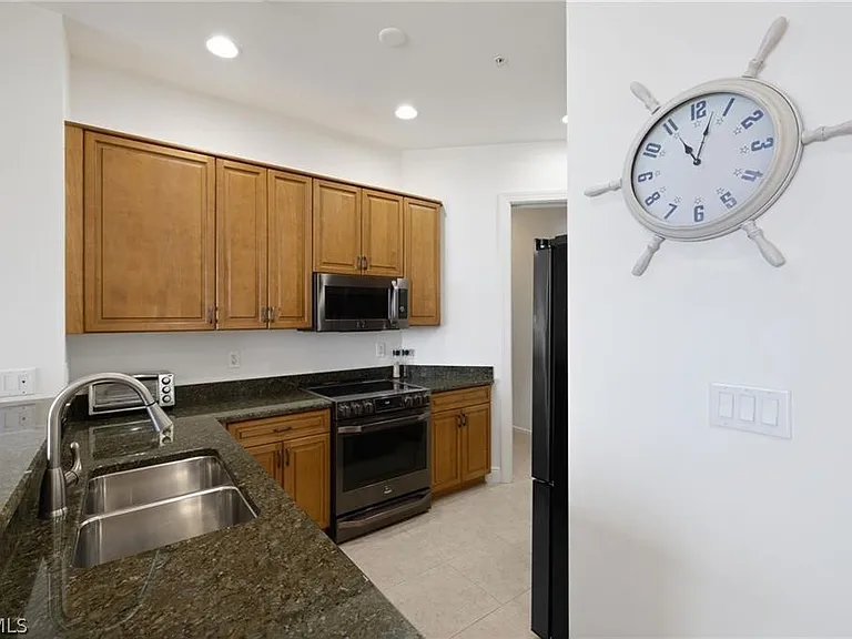 5781 Cape Harbour Dr #1505 — Photo 7