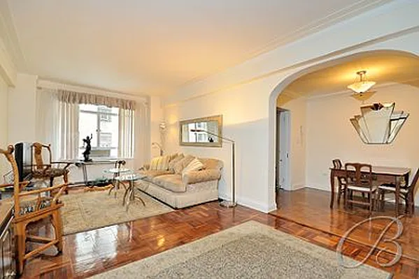 Rented by Bellmarc Realty | media 21