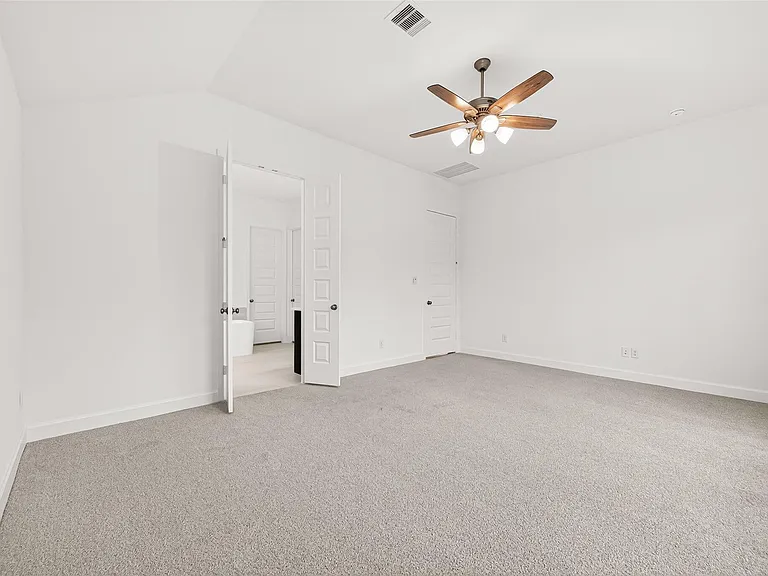 29731 Brushy Gables Dr — Photo 34